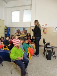 ATIVIDADES DA TURMINHA DA RECICLAGEM-RS ENVOLVEM ALUNOS E PROFESSORES