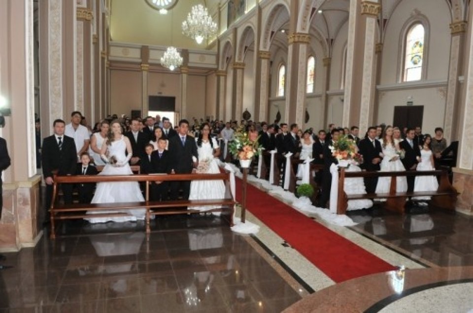 SONHOS REALIZADOS NO CASAMENTO COOPERADO EM SARANDI-RS