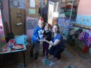 ALUNOS SE DIVERTEM COM OS JOGOS DA TURMINHA DA RECICLAGEM