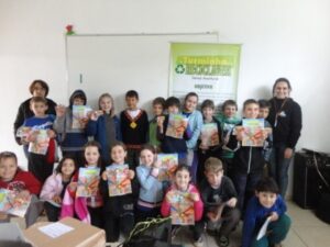 TURMINHA DA RECICLAGEM-SC DESENVOLVE ATIVIDADES EM DIVERSAS ESCOLAS
