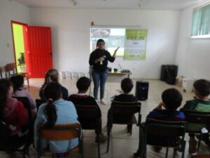 TURMINHA DA RECICLAGEM-SC DESENVOLVE ATIVIDADES EM DIVERSAS ESCOLAS