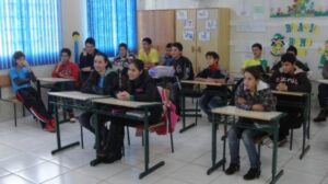 CADA DIA A NATUREZA PRODUZ O SUFICIENTE PARA NOSSA CARÊNCIA...