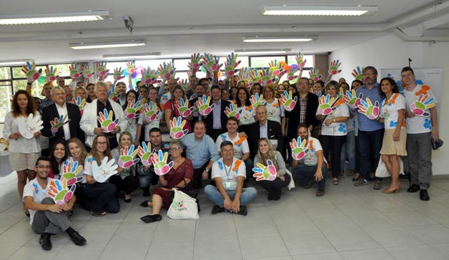 A Turminha da Reciclagem participa de reunião de lançamento do Dia C 2016 no Rio Grande do Sul