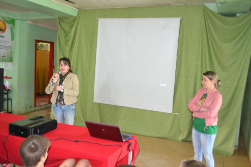 PROGRAMA VIVENDO SAÚDE REALIZA OFICINAS DE FORMAÇÃO DE MULTIPLICADORES