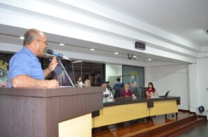 Fundação Aury Luiz Bodanese em sessão na Câmara de Vereadores de Chapecó (SC)