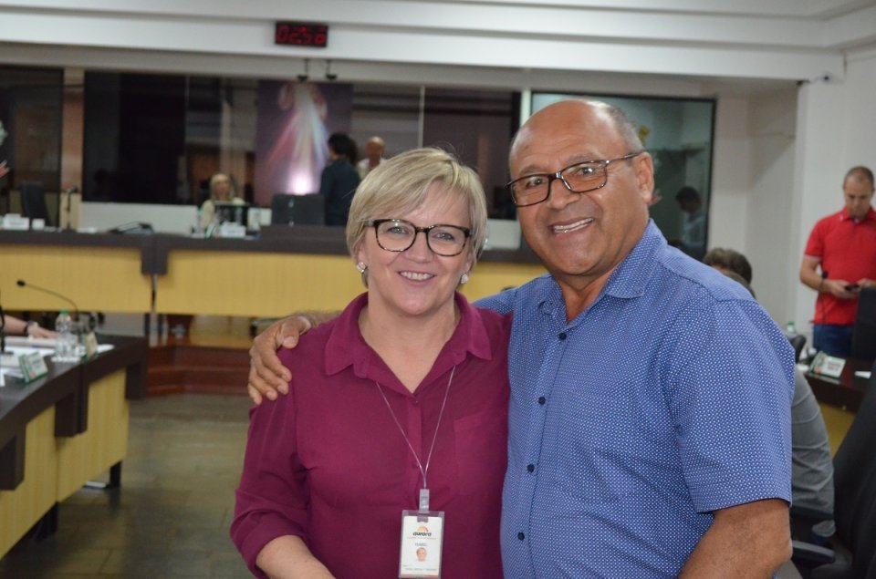 Fundação Aury Luiz Bodanese em sessão na Câmara de Vereadores de Chapecó (SC)