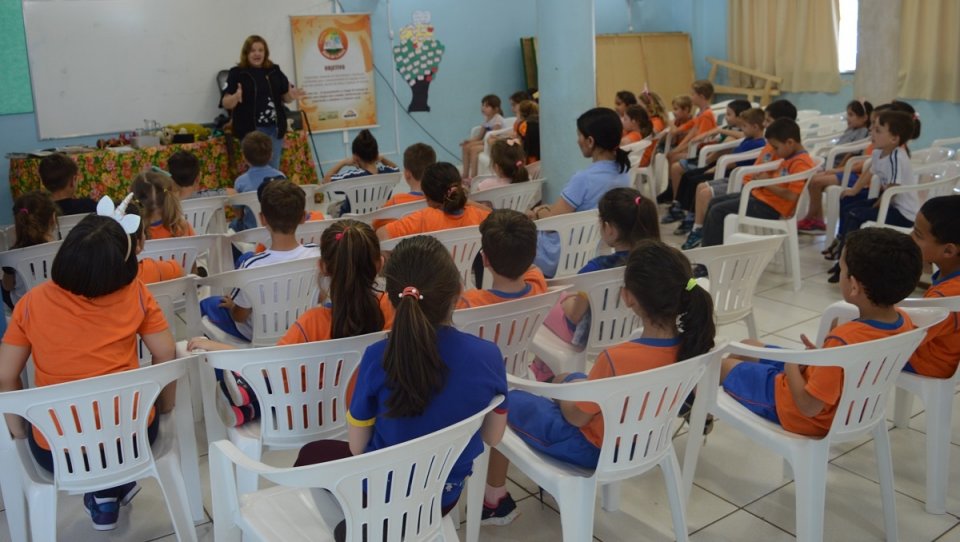 Programa Roda de Leitura em Faxinal dos Guedes (SC)