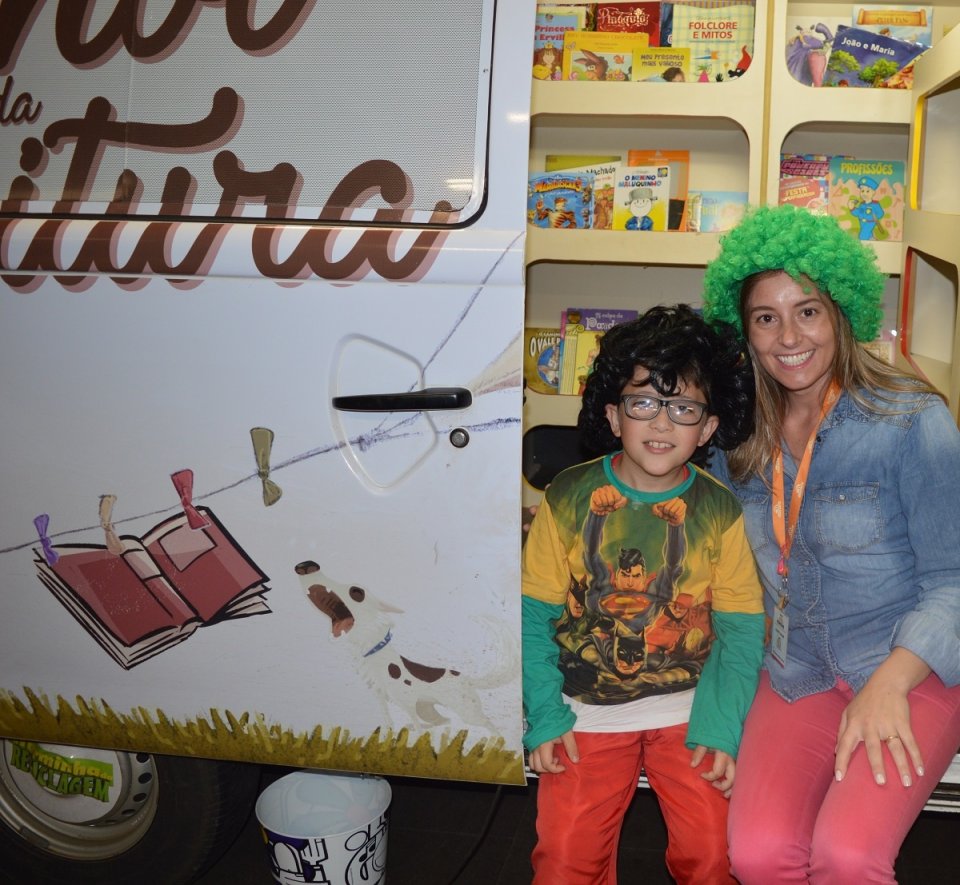 Roda de Leitura e A Turminha da Reciclagem na Cooperalfa em Chapecó (SC)