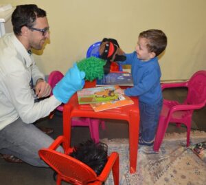 Roda de Leitura e A Turminha da Reciclagem na Cooperalfa em Chapecó (SC)