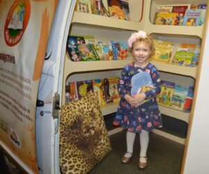Roda de Leitura e A Turminha da Reciclagem na Cooperalfa em Chapecó (SC)