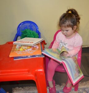 Roda de Leitura e A Turminha da Reciclagem na Cooperalfa em Chapecó (SC)