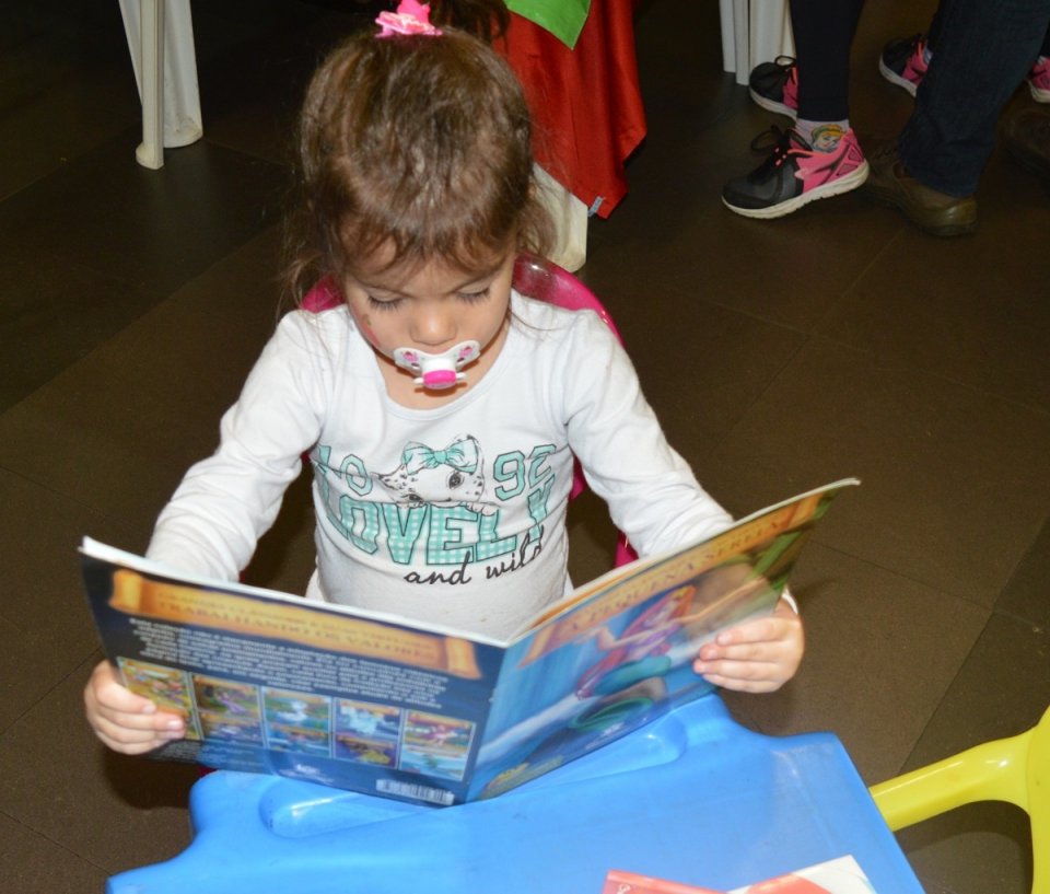 Roda de Leitura e A Turminha da Reciclagem na Cooperalfa em Chapecó (SC)