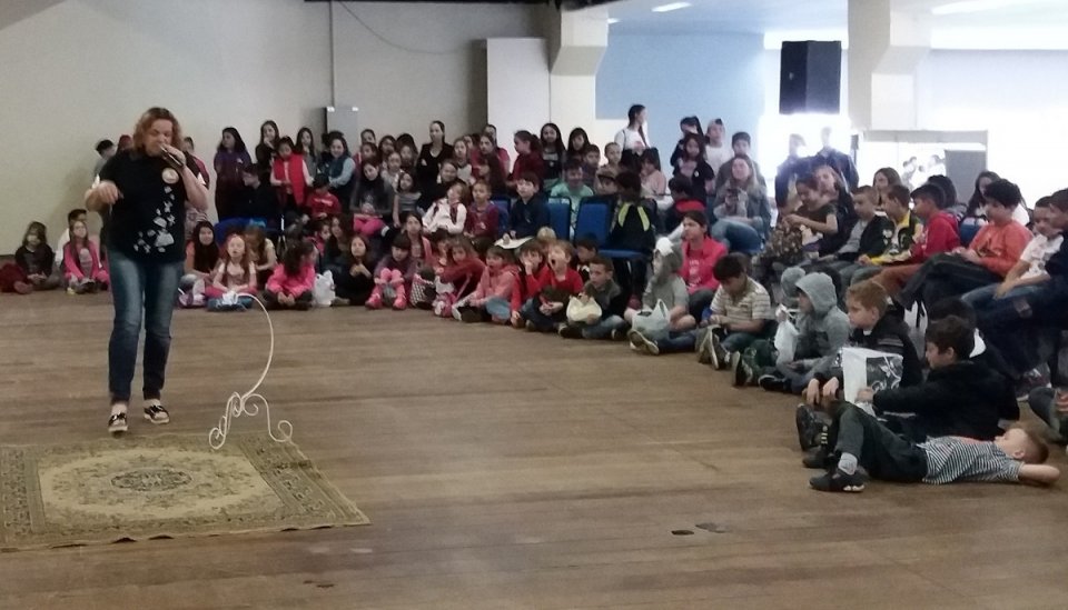 Programa Roda de Leitura na Feira do Livro em Chapecó (SC)
