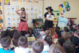 Contação de histórias com o programa Roda de Leitura em Guatambu (SC)