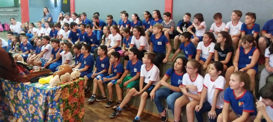 Programa Roda de Leitura na Escola Emma Balke