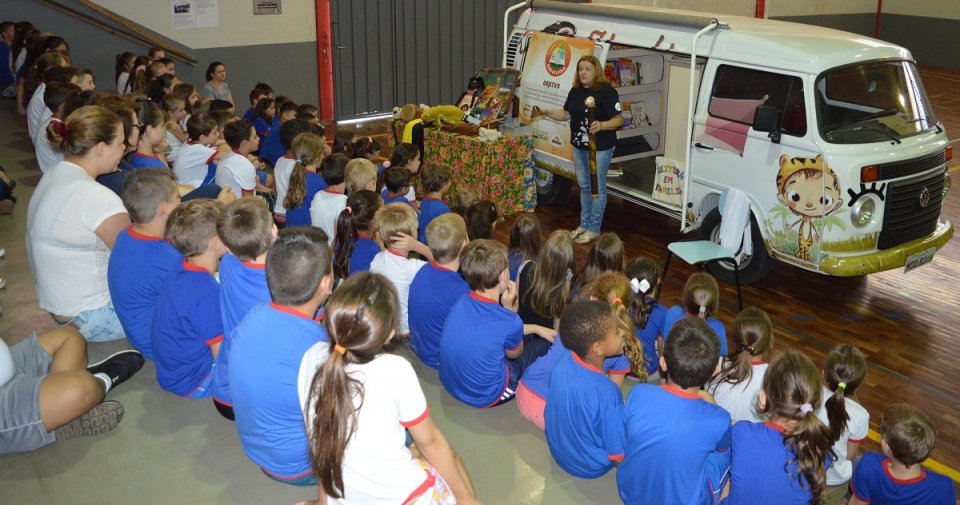 Programa Roda de Leitura na Escola Emma Balke
