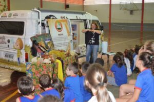 Programa Roda de Leitura na Escola Emma Balke