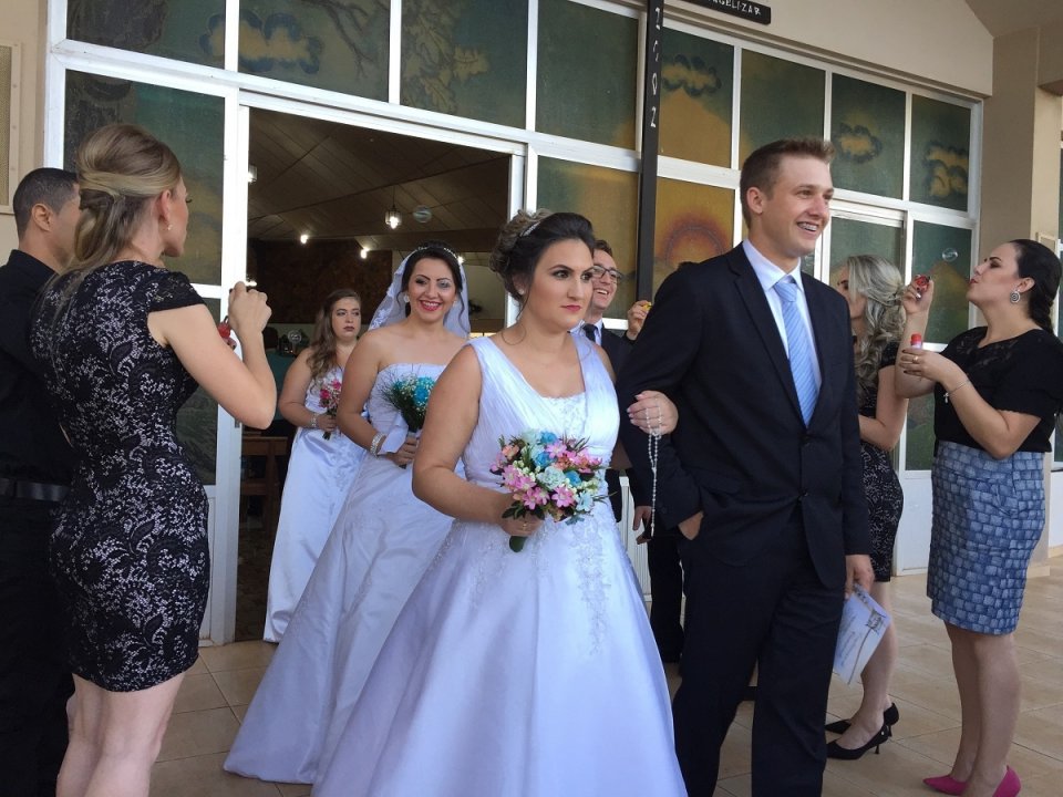 Fundação Aury Luiz Bodanese promove segundo Casamento Cooperado em Pinhalzinho (SC)