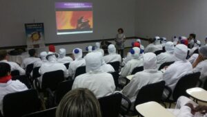 Violência doméstica em debate nas unidades da Aurora Alimentos