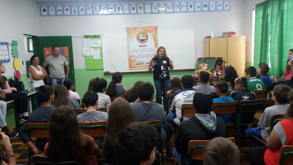 Programa Roda de Leitura em escolas de Chapecó (SC)