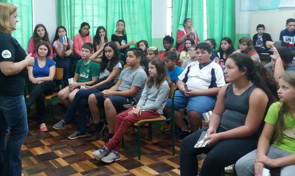 Programa Roda de Leitura em escolas de Chapecó (SC)