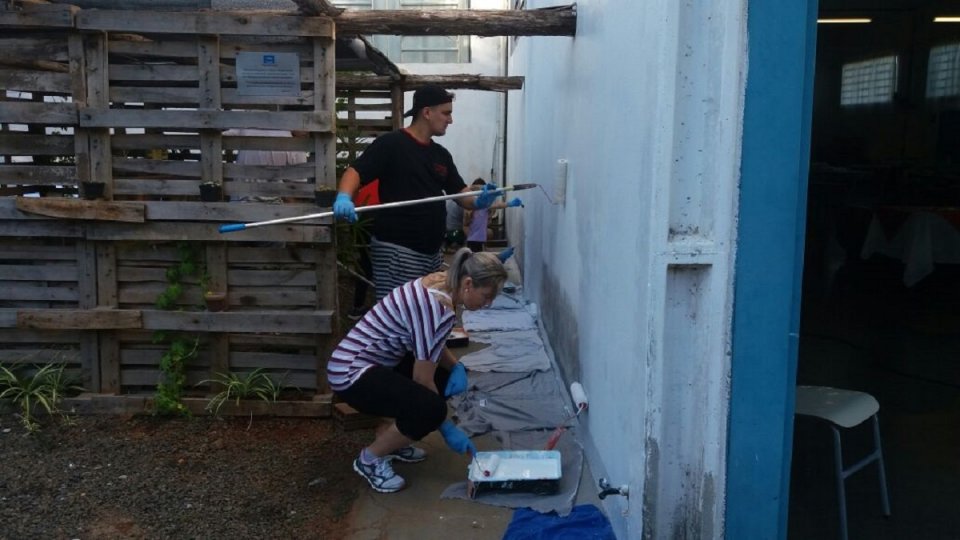Voluntários revitalizam entidade em Chapecó (SC)