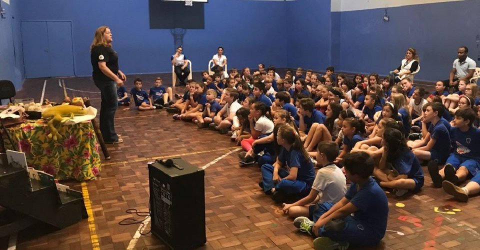 Momentos de descontração e socialização com o programa Roda de Leitura