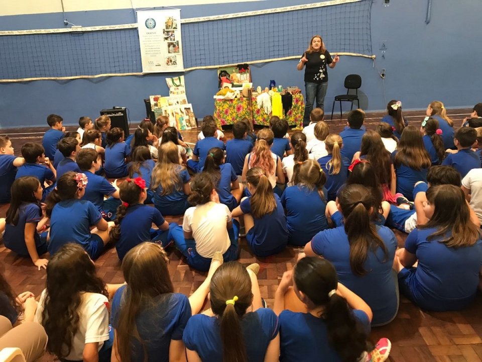 Momentos de descontração e socialização com o programa Roda de Leitura