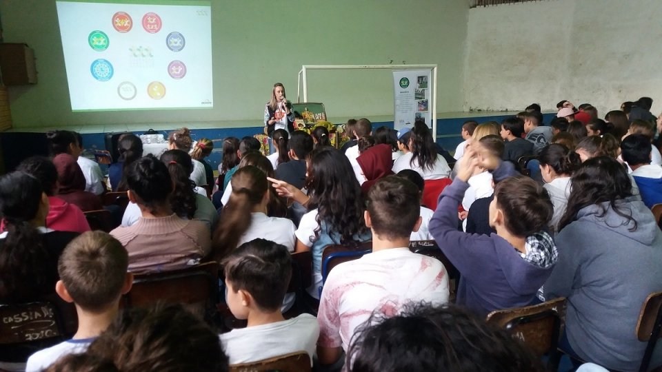 Eco Cooperação é educação ambiental!