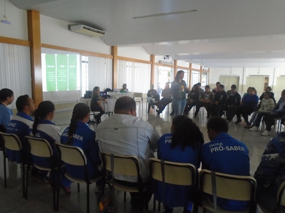 Programa Atitude Agora realiza 1ª oficina do Curso para Pessoa com Deficiência em Mandaguari (PR)