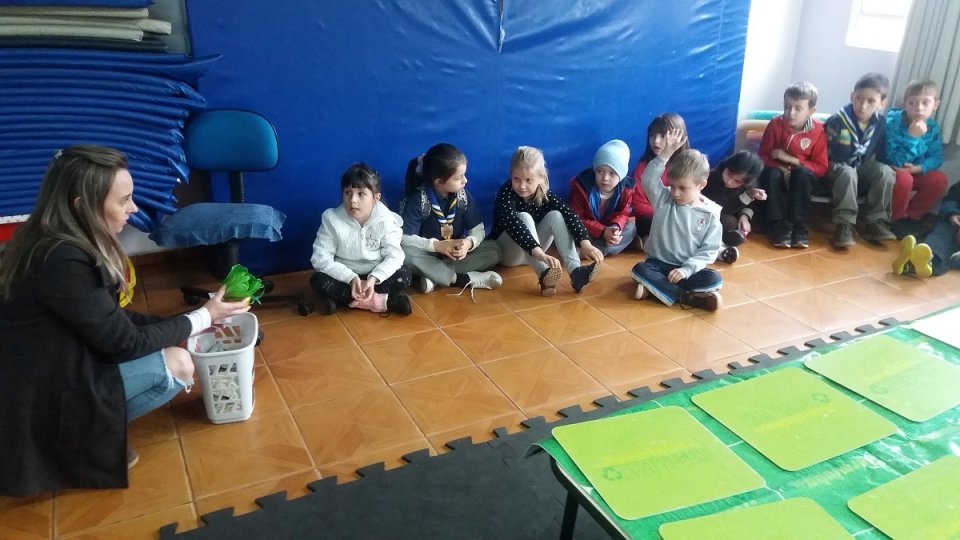 Programa Eco Cooperação promovendo a educação ambiental