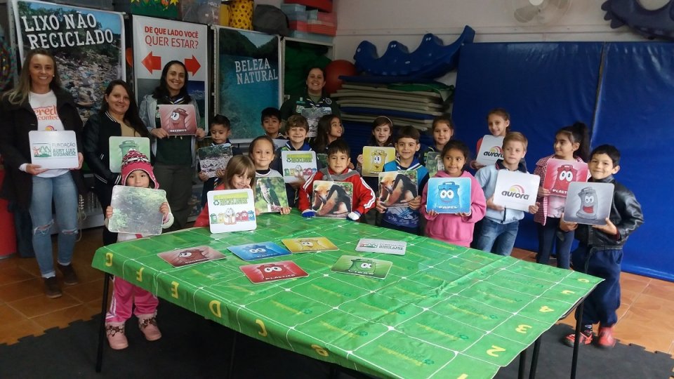 Programa Eco Cooperação promovendo a educação ambiental