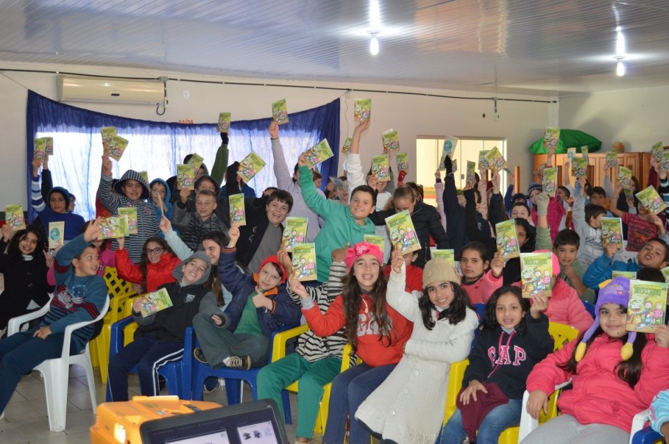 Programa Eco Cooperação promovendo a educação ambiental