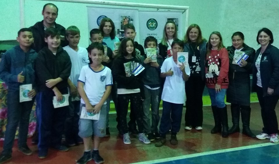 Literatura e contação de histórias com o Programa Roda de Leitura