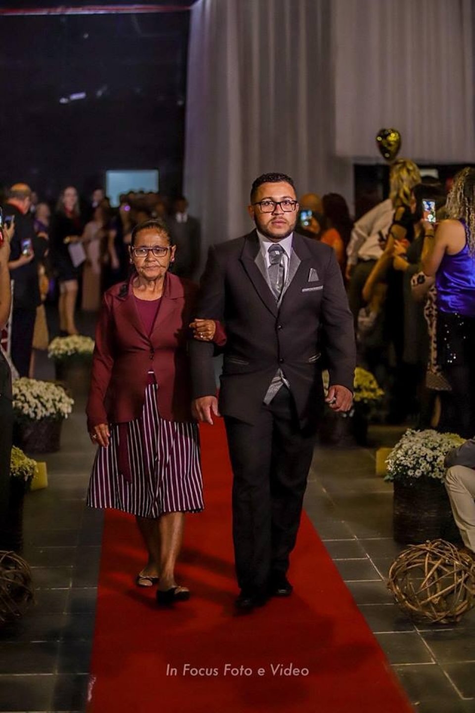 Casamento Cooperado realiza sonho de 43 casais em Guarulhos (SP)