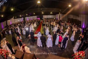 Casamento Cooperado realiza sonho de 43 casais em Guarulhos (SP)
