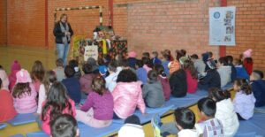 Um mundo de imaginação com o programa Roda de Leitura