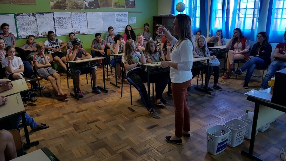 FALB incentivando a leitura e promovendo a educação ambiental