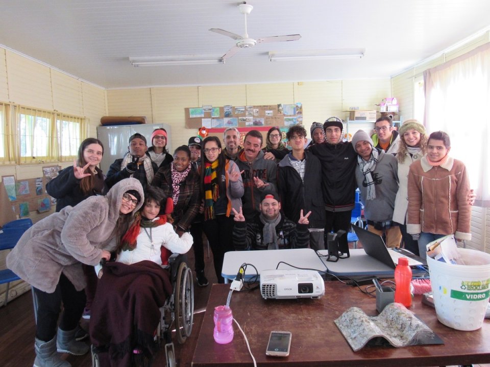 Eco Cooperação promovendo a preservação e a educação ambiental