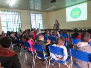 Eco Cooperação promovendo a preservação e a educação ambiental