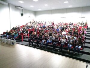 Literatura e educação ambiental em São Domingos (SC) com os programas da FALB