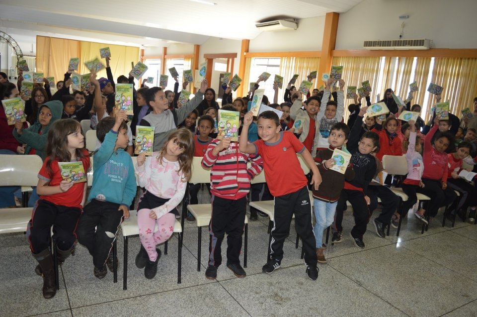 Programa Eco Cooperação leva educação ambiental à Mandaguari, no Paraná