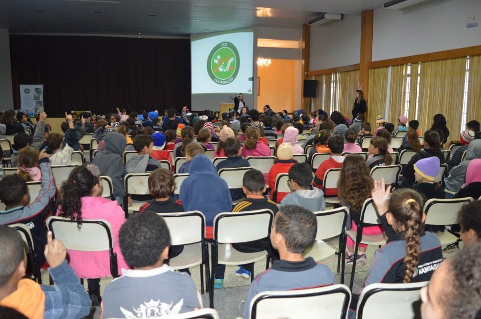 Programa Eco Cooperação leva educação ambiental à Mandaguari, no Paraná