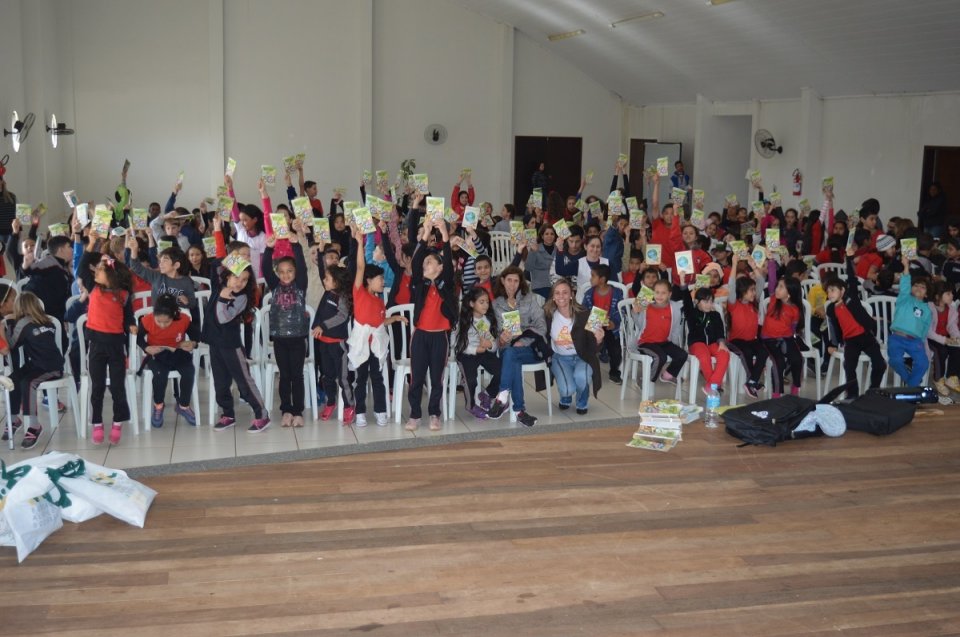 Programa Eco Cooperação leva educação ambiental à Mandaguari, no Paraná