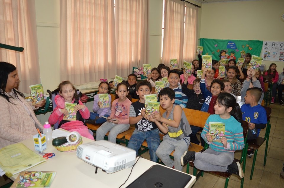 Incentivo à leitura e à preservação ambiental com os programas da FALB