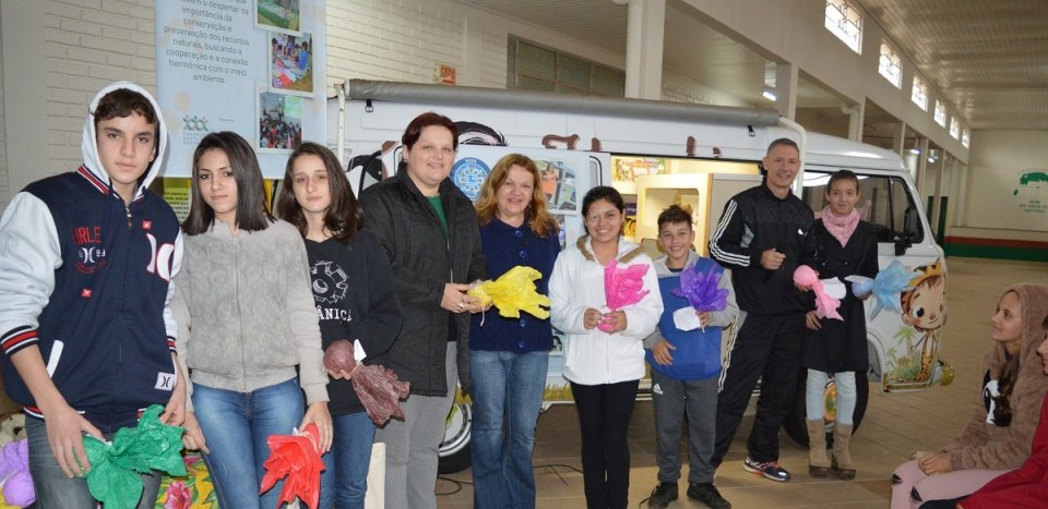 Incentivo à leitura e à preservação ambiental com os programas da FALB