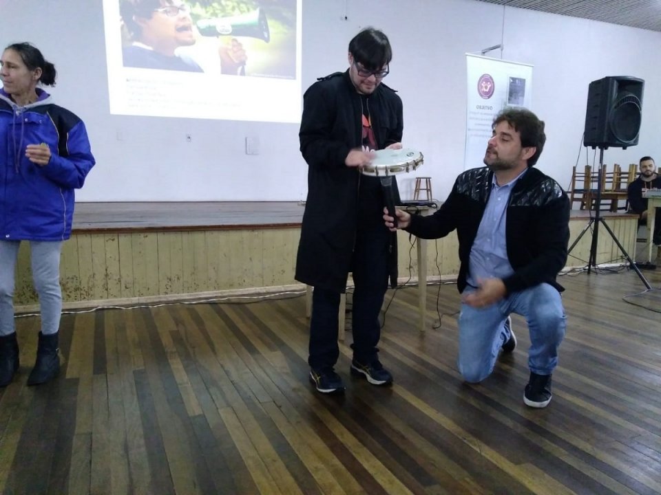 “Adversidade e Diversidade: Superando as Diferenças e Deficiências”