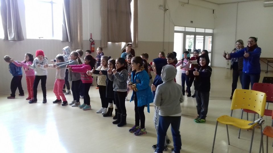 Educação, cidadania e cultura com os programas da FALB em Aratiba (RS)