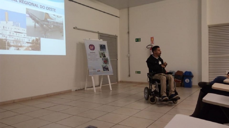 “Pés, para que os quero, se tenho asas para voar”?