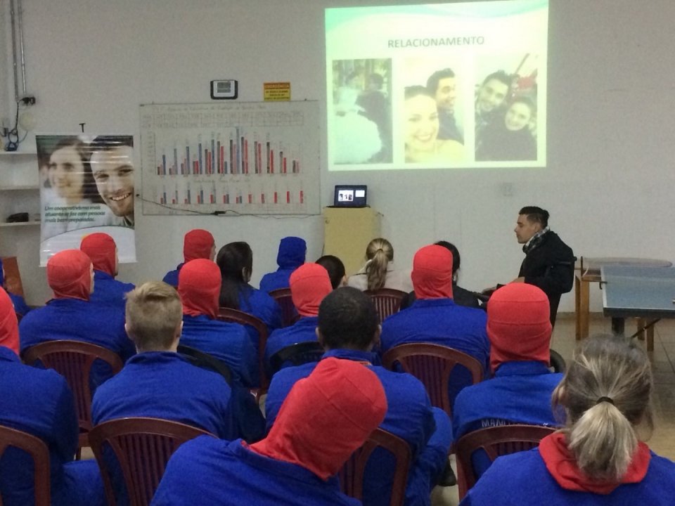 “Pés, para que os quero, se tenho asas para voar”?